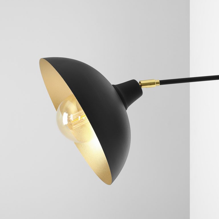 regulowana-lampa-scienna-z-metalowym-kloszem