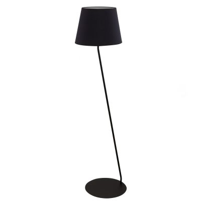 czarna-lampa-podlogowa-z-abazurem
