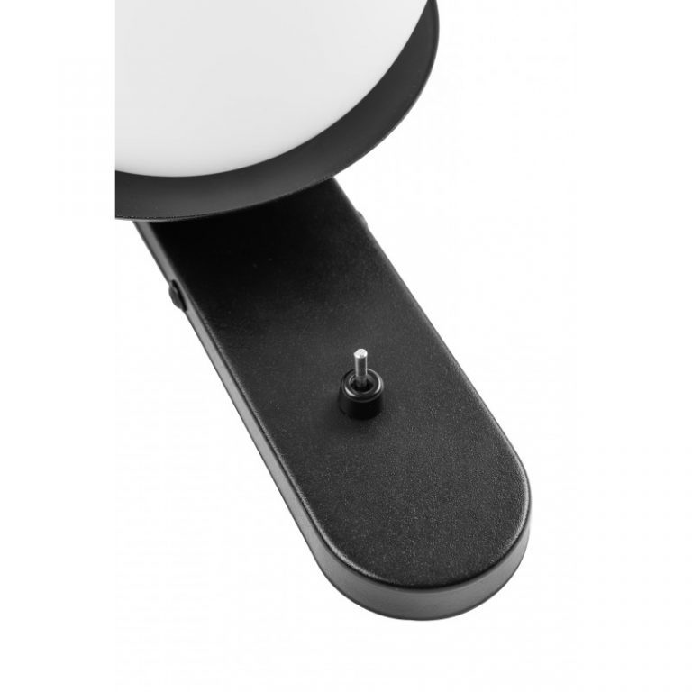 niespotykane-oswietlenie-scienne-do-pokoju