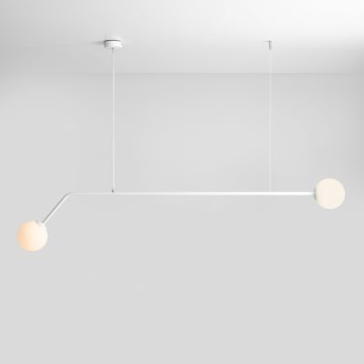 minimalistyczna-lampa-wiszaca-w-kolorze-bialym-do-minimalistycznych-wntrz