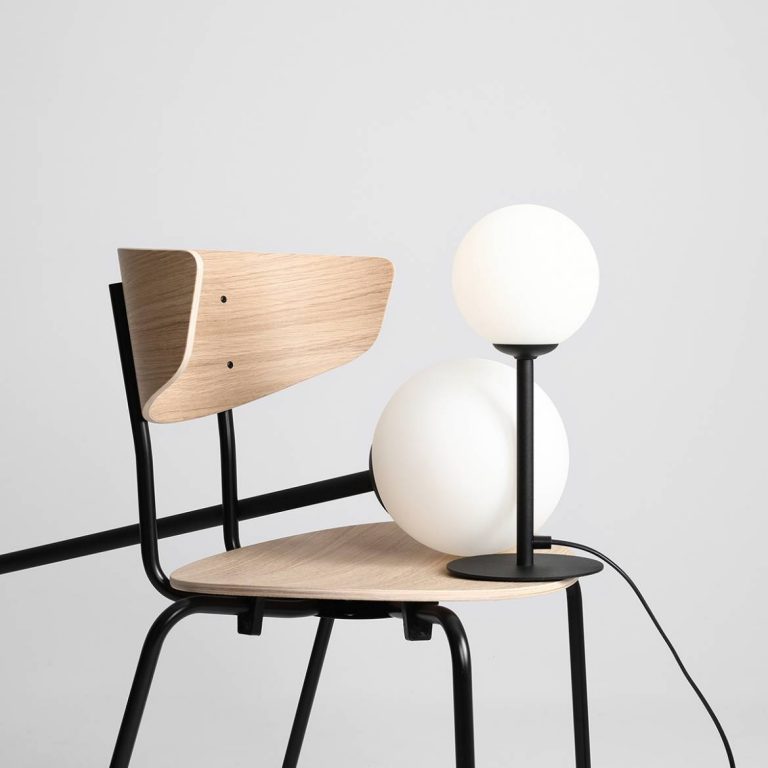 minimalistyczne-lampy-stojace