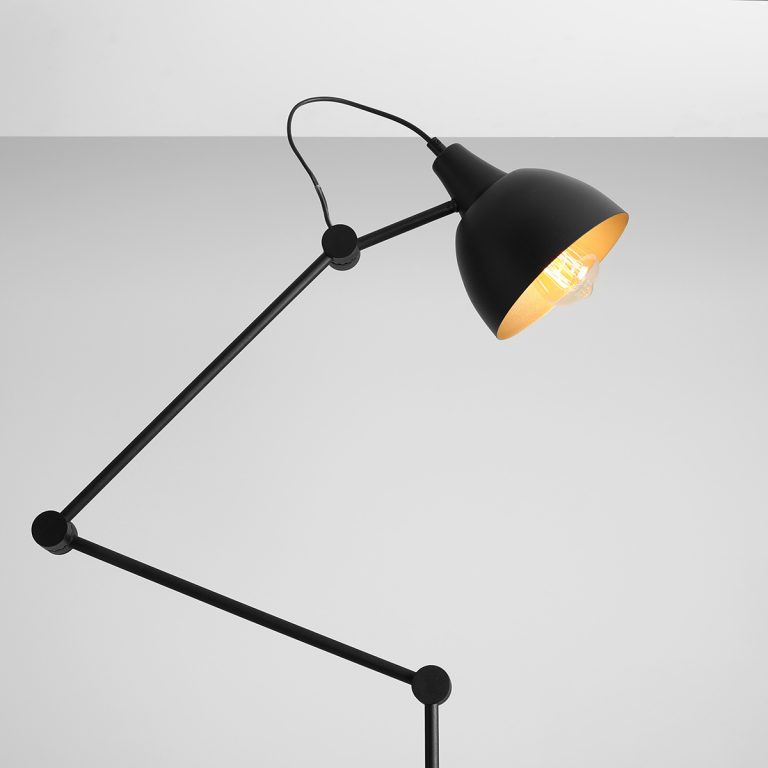 lampapodlogowa-do-sypialni-stylowa-lampa-podlogowa-designerska-lampa-podlogowa-lampa-podlogowa-ze-zlotym-srodkiem