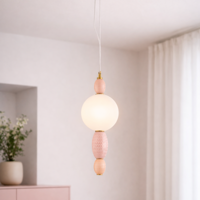 Elegancka lampa wisząca Joaquin A w różowym kolorze