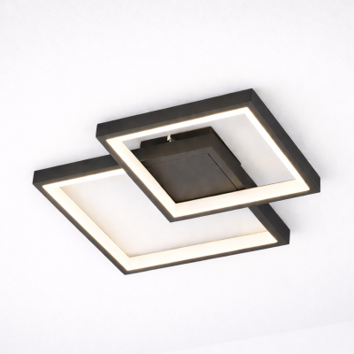 Czarna lampa sufitowa Mata B w nowoczesnym stylu