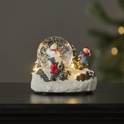 Dekoracyjna śnieżna kula ze szkła