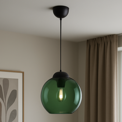 Lampa wisząca na czarnym stelażu Balmi ze szklaną kulą