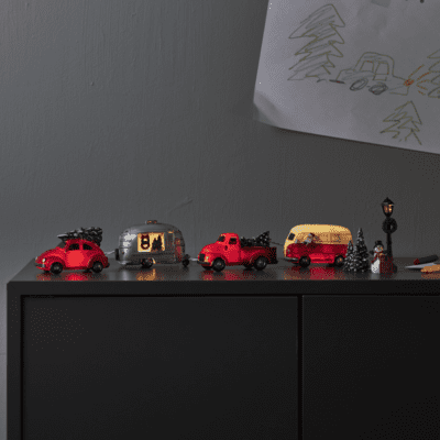 Zimowa dekoracja świąteczna na komodę Merryville