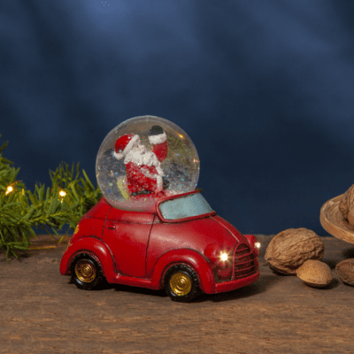 Świąteczna kula śnieżna ze św. Mikołajem