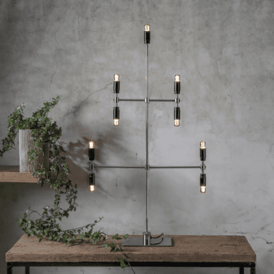 Designerski świecznik w kolorze chromu