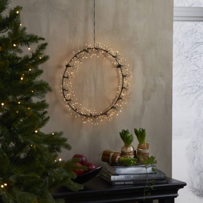 Czarny wianek dekoracyjny na stół lub do powieszenia Flower