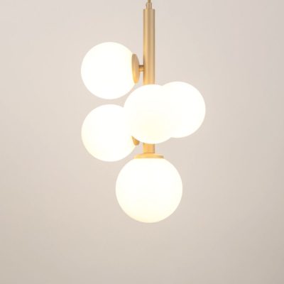 Elegancka lampa wisząca na beżowym stelażu Sunneva 5