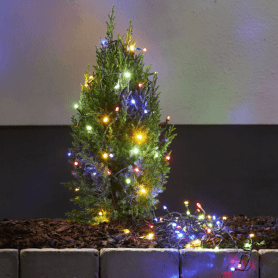 Kolorowe lampki LED z wbudowanym timerem 750 cm