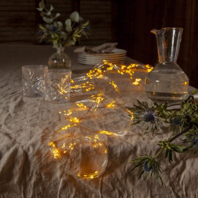 Łańcuch LED z cieniutkimi drucikami