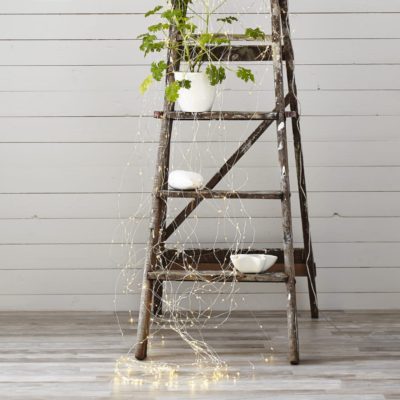 Nowoczesny łańcuch dekoracyjny LED kropla rosy