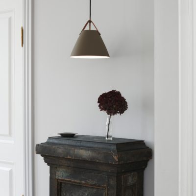 Lampa wisząca Strap w nowoczesnym stylu