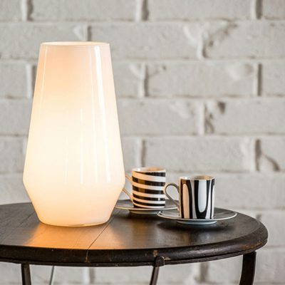 Nowoczesna szklana lampa stołowa Lodi