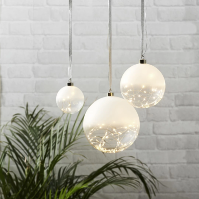 Miki Glow Bombka wisząca w białym kolorze