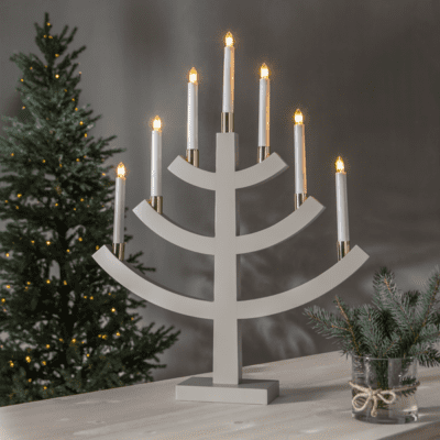 Świecznik Mary w kształcie choinki