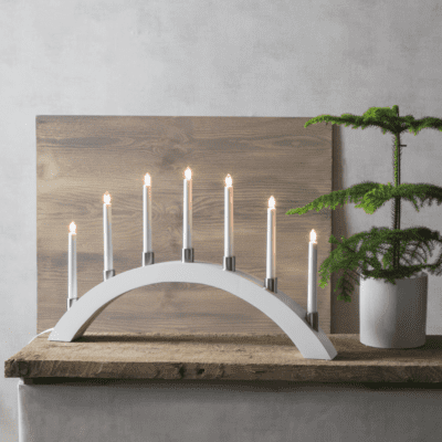 Ebbe Świecznik ozdobny ze srebrnymi detalami