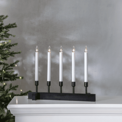 Świecznik świąteczny w czarnym kolorze Frresia