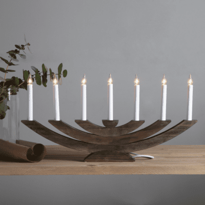 Artemida Świecznik z drewna