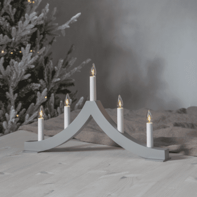 Clara Świecznik świąteczny na szarej podstawie