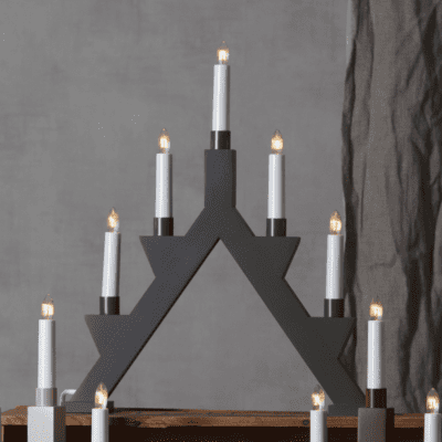 Lisa Świecznik ozdobny o nietypowym designie