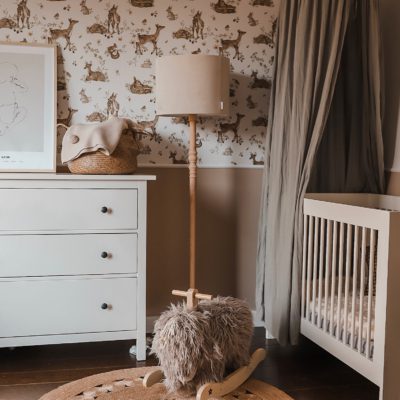 Dziecięca lampa podłogowa Velvet w szarym kolorze