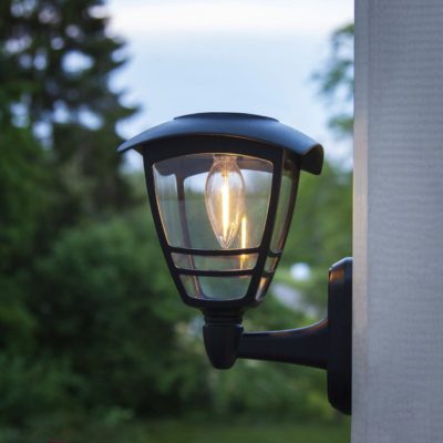 Kinkiet solarny Emily w czarnym kolorze
