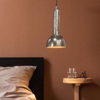 Srebrna lampa wisząca Bainbridge o prostym designie