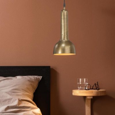 Mosiężna lampa wisząca Bainbridge o prostym designie