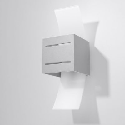 Unikatowy kinkiet ścienny Conrad w jasnym kolorze