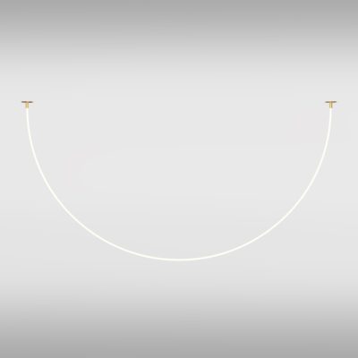 Elegancka lampa wisząca Tau na złotym stelażu