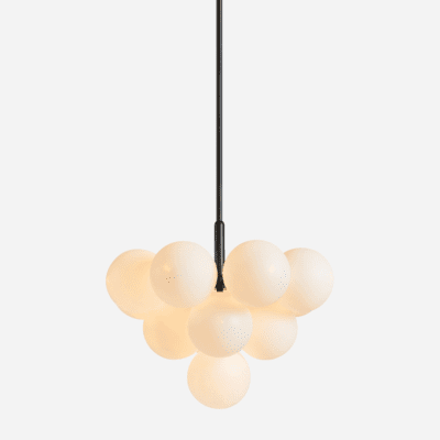 Lampa sufitowa z mlecznobiałymi kloszami Merlot