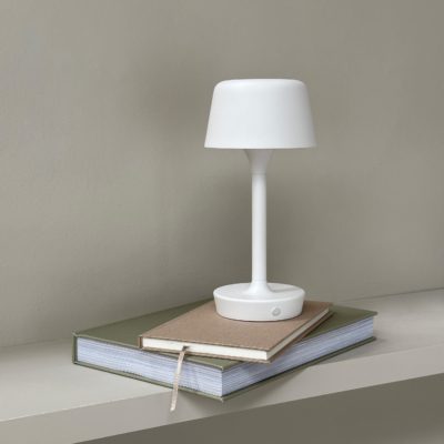 Ładowana lampa stołowa Flow LED w białym kolorze