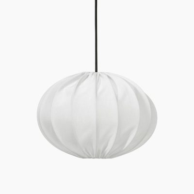 Zewnętrzna lampa wisząca Hilma z białym abażurem