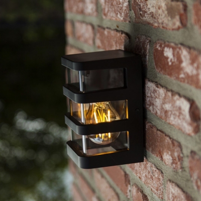 Zewnętrzny kinkiet Dalton w klasycznym kolorze