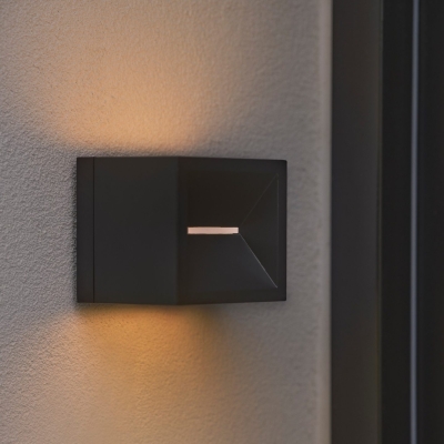 Kwadratowy kinkiet elewacyjny Rivo w czarnym kolorze