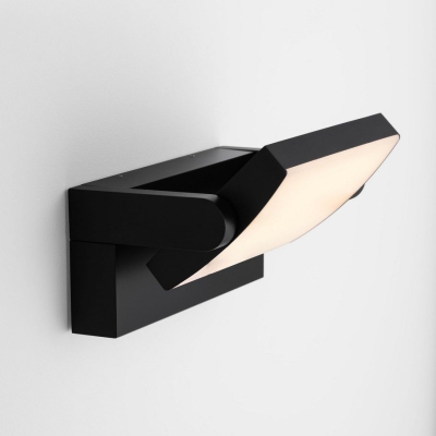 Zewnętrzny kinkiet elewacyjny Jujuy z regulowanym kloszem