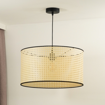 Rattanowa lampa wisząca Roller Rattan na czarnym stelażu