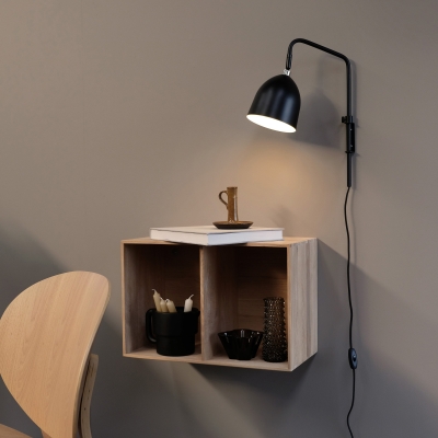 Czarny kinkiet ścienny Easton z regulowanym kloszem