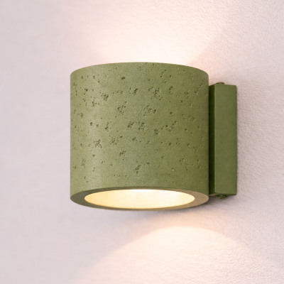 Zielona lampa ścienna Brema - betonowy klosz