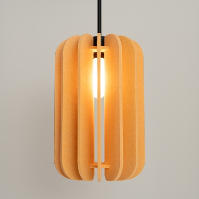 Filcowa lampa wisząca w żółtym kolorze Flavia