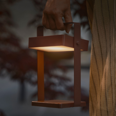 Przenośna, brązowa lampa solarna  Saulio - IP44