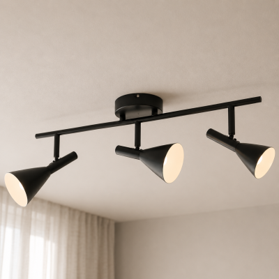 Regulowana lampa sufitowa z trzema stożkowymi kloszami Kelvis