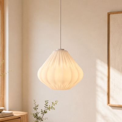 Wisząca lampa ze szklanym, opalowym kloszem Maluca