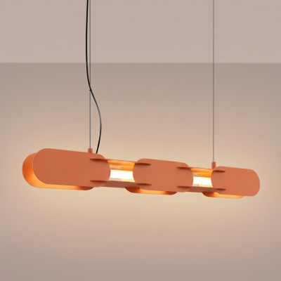 Charakterystyczna, stalowa lampa wisząca Chain w kolorze ochry