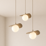 Elegancka lampa wisząca Lark 3 w kolorze mokka z kulami z mlecznego szkła