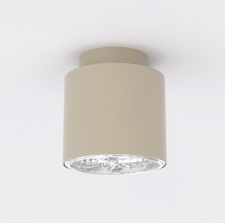 bezowy-spot-natynkowy