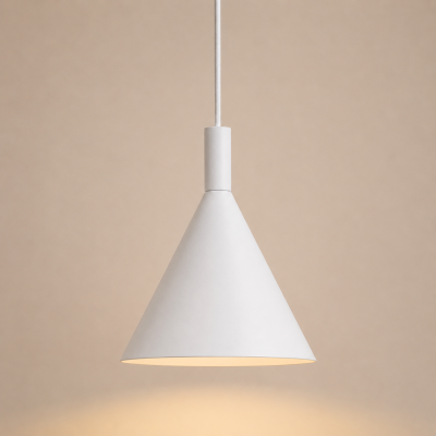 Mała, stożkowa lampa wisząca Doka